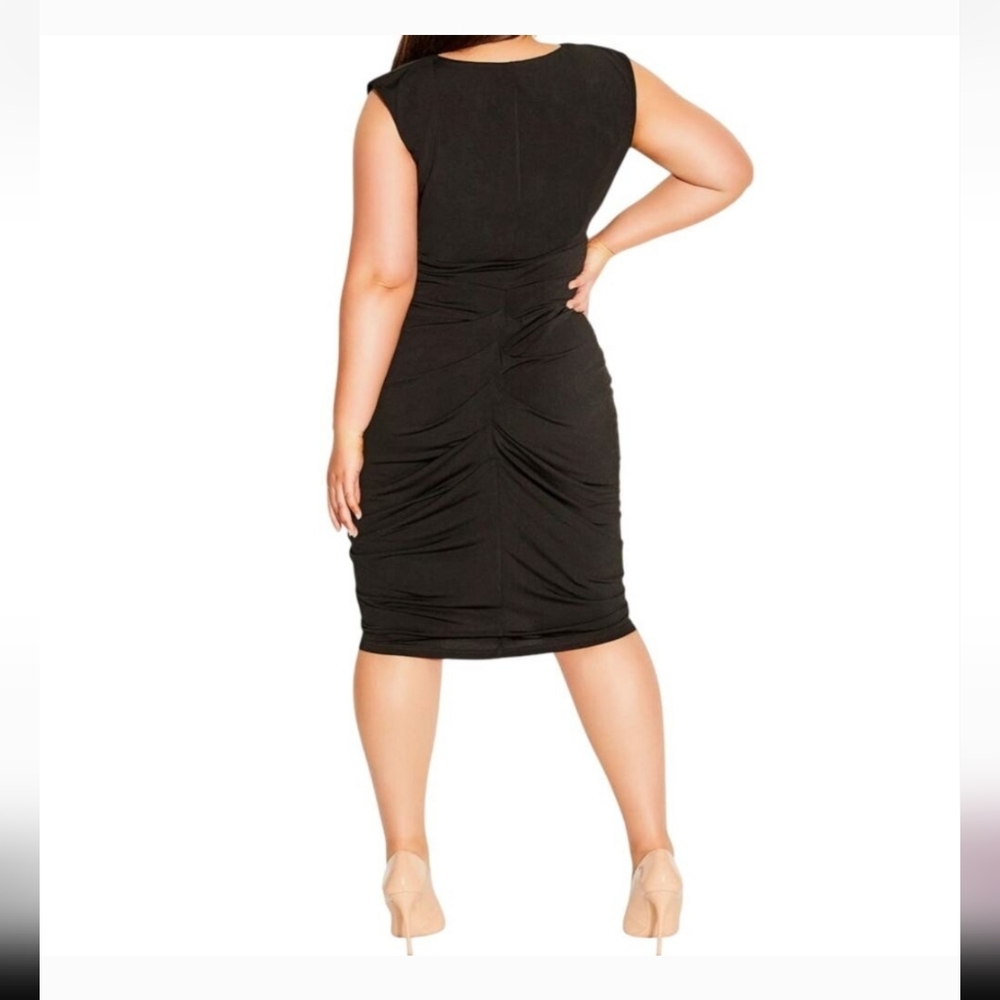 City Chic Ruched Zip Front Dress - Picture 2 of 5